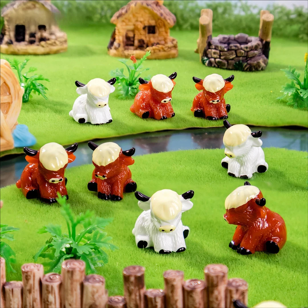 🐂🥚 Easter Mini Highland Cow Figurines