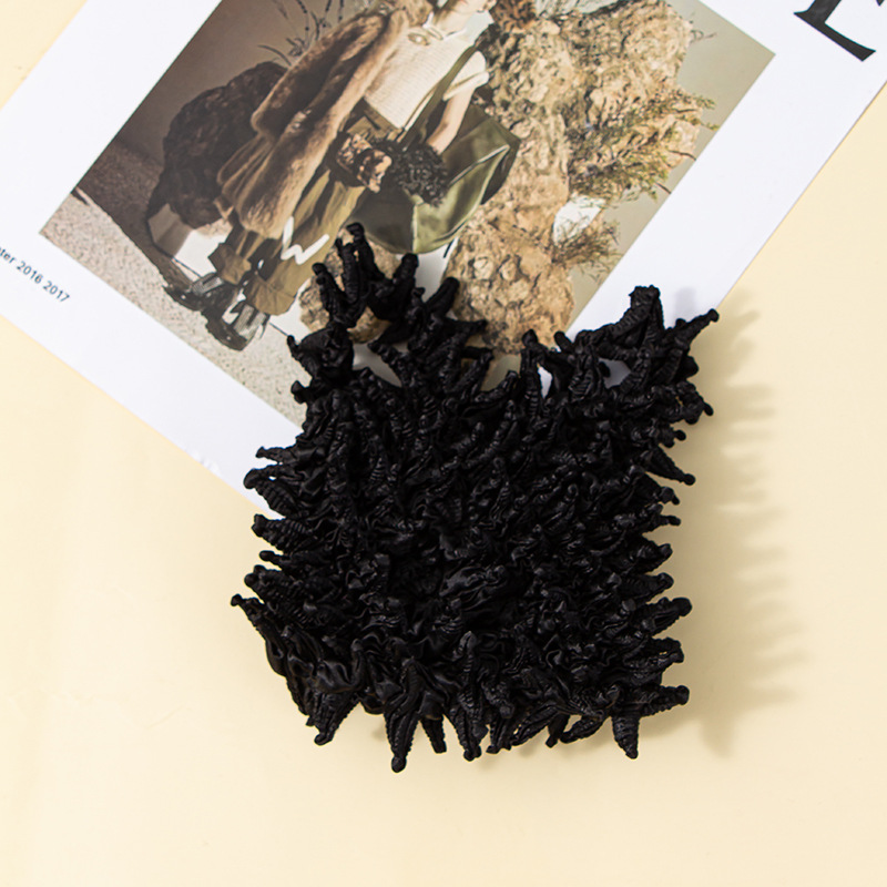 Pleated Sea Urchin Bubble Bag
