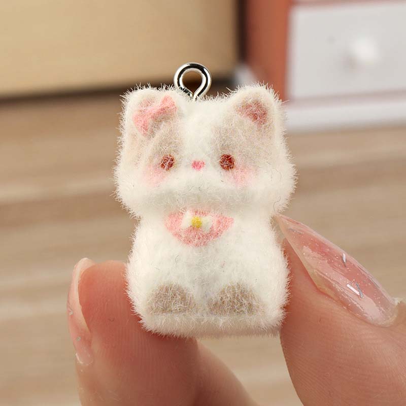 🐾✨ Fluffy Resin Cat Keychain Charm