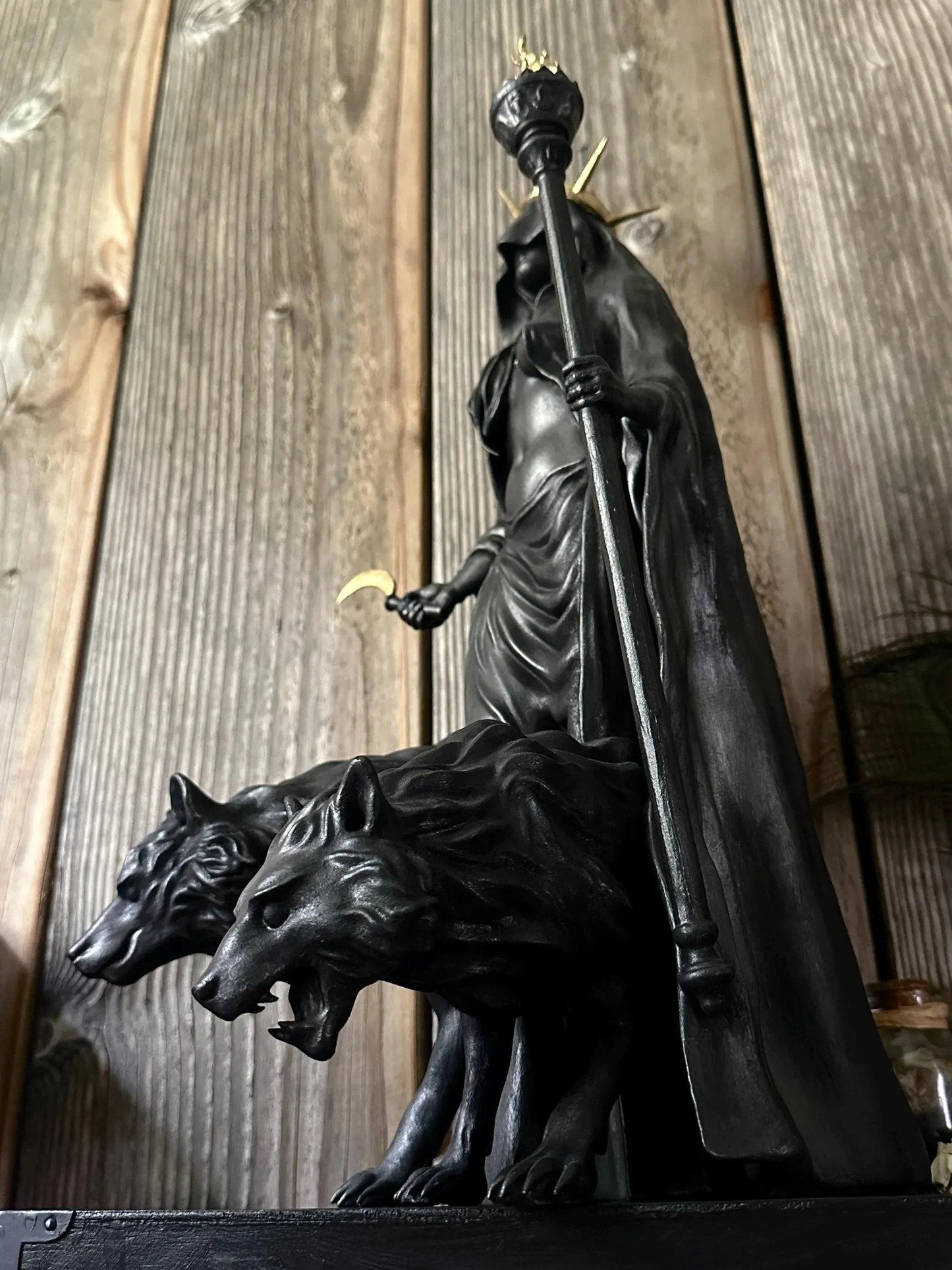 🔮Hekate Niktipolos, the Witch of the Night🧙‍♀️