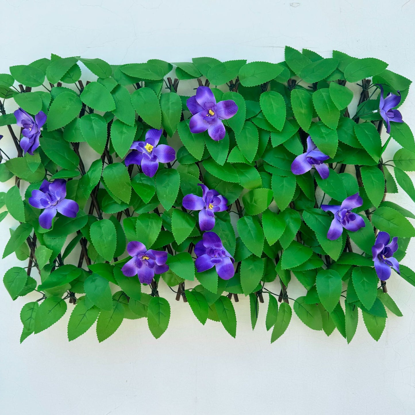🌿 Expandable Artificial Fence