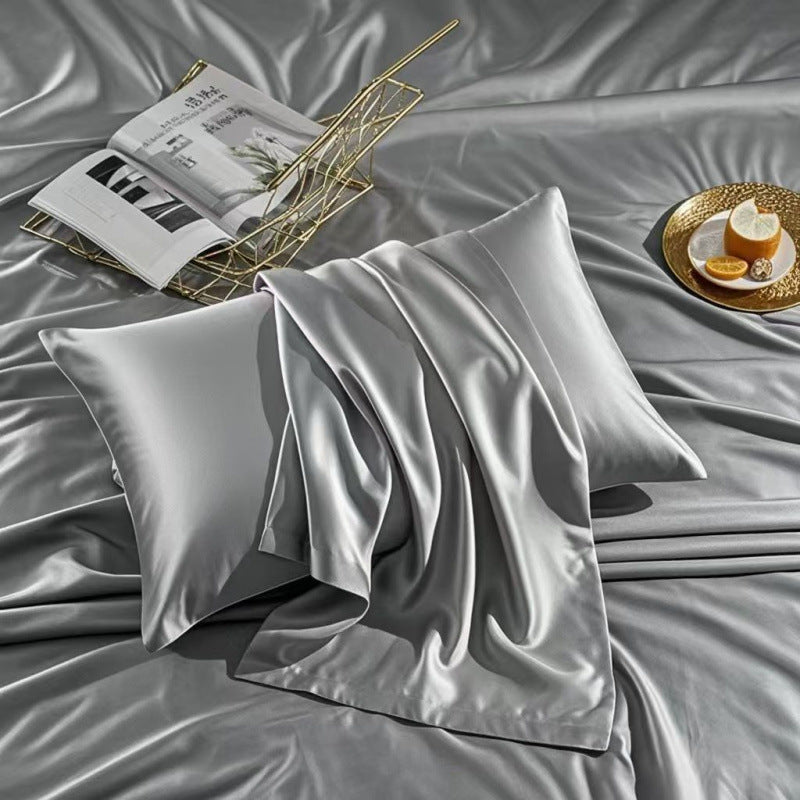❄️Cool pillowcase in ice silk, ensuring a good night’s sleep in summe