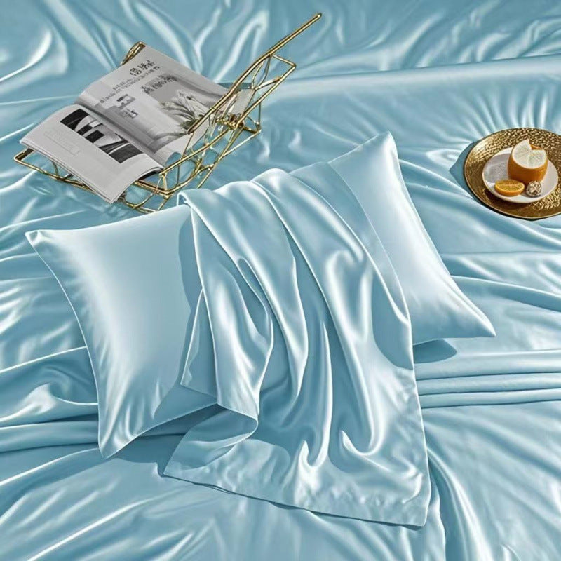 ❄️Cool pillowcase in ice silk, ensuring a good night’s sleep in summe