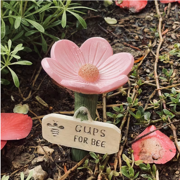 ⏳Limited-time 50% off🐝Flower-Shaped Bee Watering Station💧
