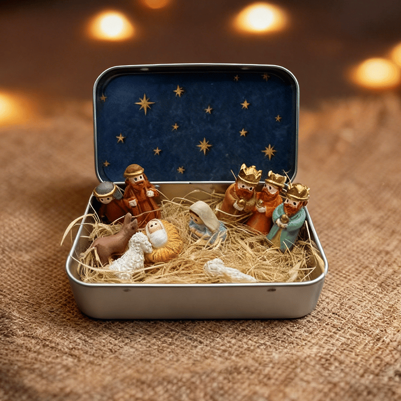 ✝️Handcrafted Pocket-Size Christmas Nativity Scene Gift Tin
